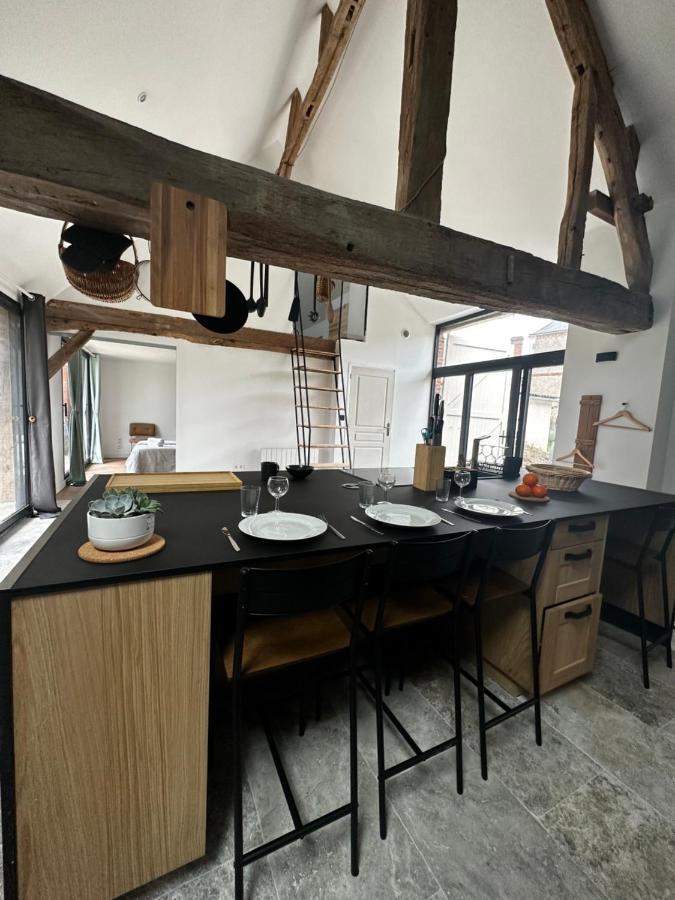 La Vie En Grange, La Loire Et Les Chateaux Dhuizon Luaran gambar